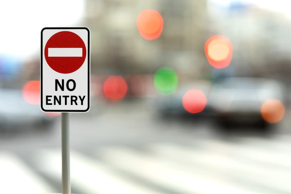 roxham road closed
